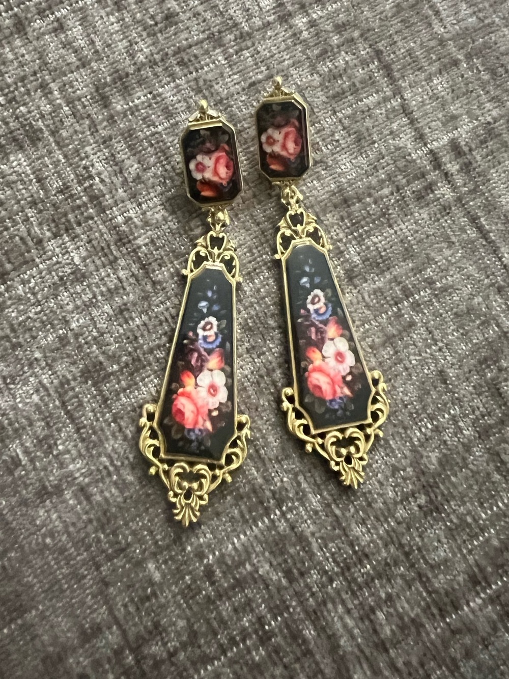 Vintage Gold Floral Drop Earrings - Black, Pink, Red